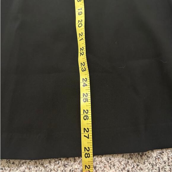 MaxMara Women's Midi Skirt Trumpet Tulip Hem Black, size 6 - Picture 5 of 6